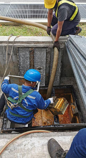 Grease Tank Cleaning